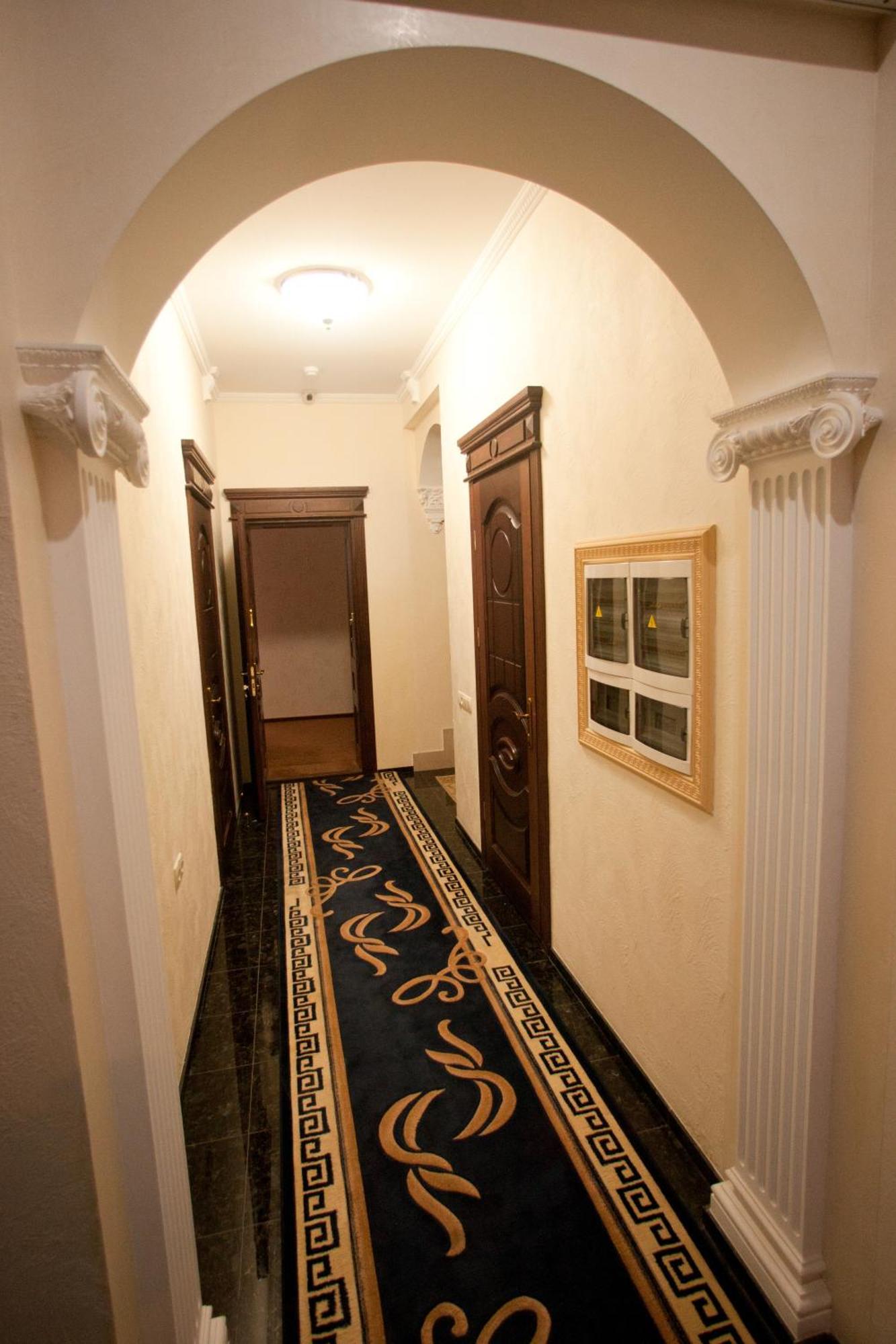 Kleopatra Vip Hotel Kamyanets-Podilski Dış mekan fotoğraf